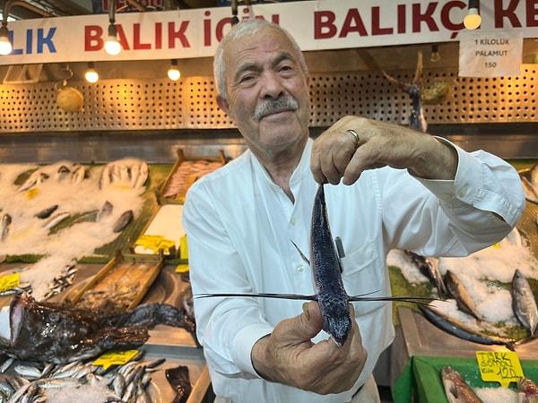Marmara Denizi açıklarında avlanan balıkçılar uzun süredir Marmara Denizi'nde görünmeyen bir balık türünü yakaladı.