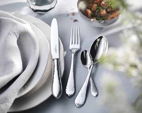 10. Robbe & Berking Martele Silver Flatware Set (Çatal Bıçak Takımı)