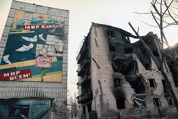 13. "Kafkaslara barış, herkese barış" (25 Ocak 1995 Grozni/Sölƶa-Ġala, Çeçen Cumhuriyeti.)
