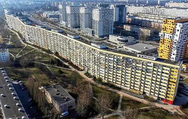 13. Polonya'dan Çin Seddine meydan okuyan apartman komplesi.