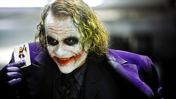 3. The Dark Knight (Kara Şövalye)