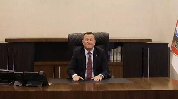 Jandarma tarafından gözaltına alınan belediye başkanı, işlemlerinin ardından adli kontrol şartıyla serbest kaldı.