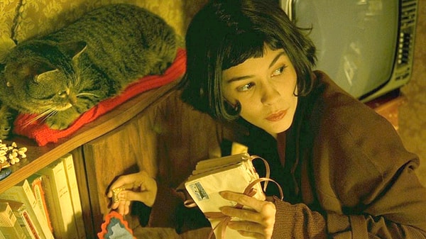 12. Testimizi bir Fransız filmi ile bitirelim! Küçük şeylerle mutlu olmayı bize gösteren, Audrey Tautou'nun başrol oynadığı "Amélie" filmini kim yönetti?