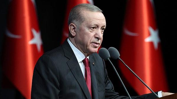 Cumhurbaşkanı Recep Tayyip Erdoğan, AK Parti Yerel Yönetimler Toplantısı'nda Kayseri'deki olaylara ilişkin ayrı bir parantez açtı.