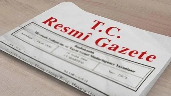 Cumhurbaşkanı Recep Tayyip Erdoğan imzasıyla yayımlanan atama kararına göre, 10'u İçişleri Bakanlığı Merkez Teşkilatında, 292'si ise Vali Yardımcısı ve Kaymakam olarak Taşra Teşkilatında olmak üzere 302 Mülki İdare Amirinin görev yeri değiştirildi.