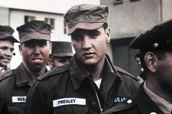 Elvis Presley askerde, tarih 1958