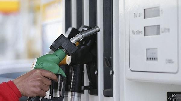ÖTV artışı benzinde 1,84 lira, motorinde 1,72 lira, LPG'de ise 1,41 lira olarak gerçekleşti.