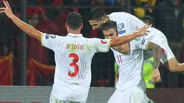 UEFA, Euro 2016’da Sırp futbolcu Tosic’in yaptığı ve Sırp ırkçılarının kullandığı “Çetnik Selamı” için herhangi bir ceza vermemişti.