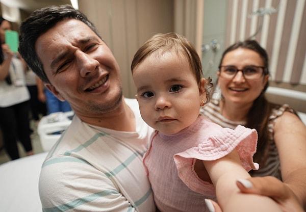 Doğuştan işitme kaybı bulunan Ukrayna'lı Leia Dynnyk bebek, tedavi gördüğü İzmir'deki özel bir hastaneden taburcu oldu.