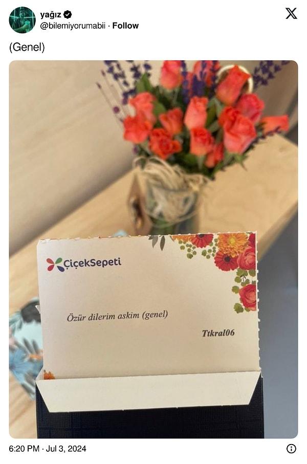 Geçtiğimiz günlerde bir X (Twitter) kullanıcısı, kendisine gönderilen çiçeğin üzerindeki notu paylaştı.