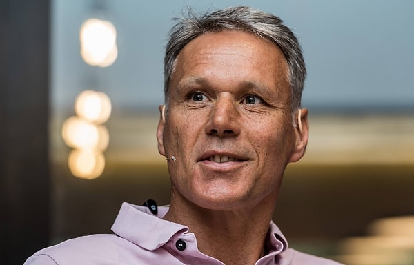 UEFA'ya bir eleştiri de Hollandalı efsane futbolcu Marco van Basten'den geldi.