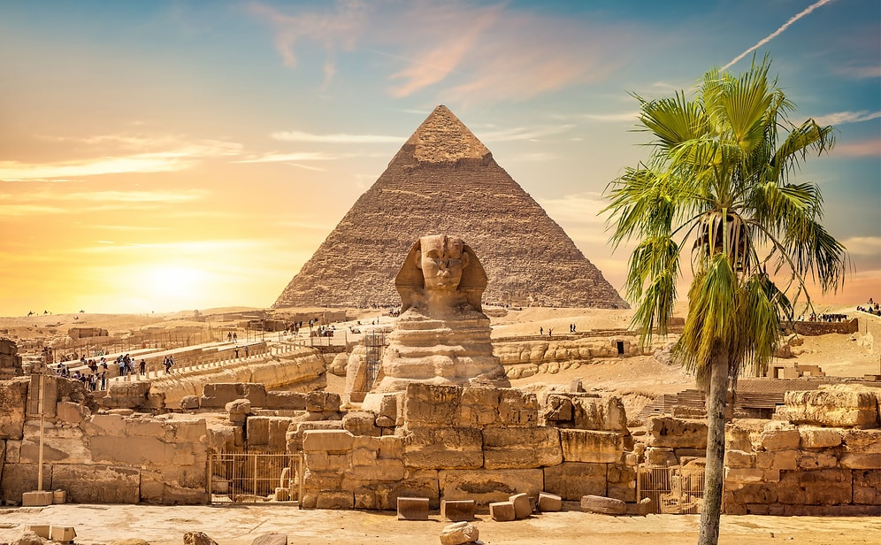 The Hidden Faces of the World's Most Famous Places
