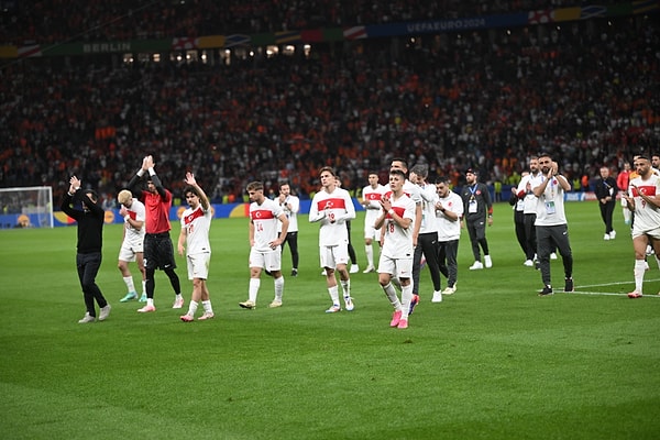 Bizim Çocuklar, Almanya'da düzenlenen EURO 2024'e Hollanda'ya 2-1 yenilerek çeyrek finalde veda etmişti.