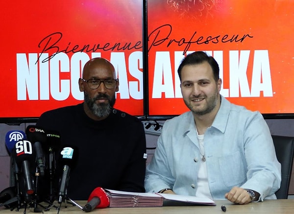 Ocak 2024'te Trendyol 1. Lig ekibi Ümraniyespor ile CEO görevi için imza atan Nicolas Anelka, görevden ayrıldı.