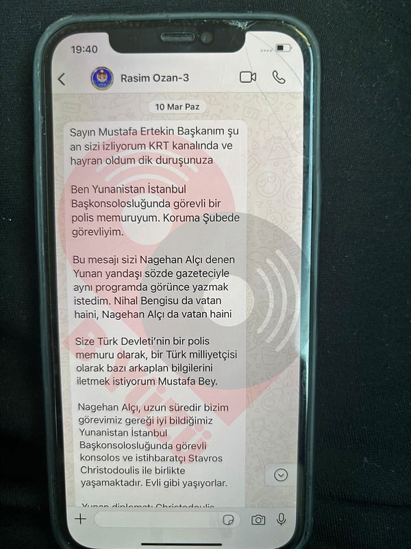 Rasim Ozan Kütahyalı'nın attığı iddia edilen mesajlarda Nagehan Alçı için oldukça suçlayıcı ifadeler kullandığı görülüyor 👇