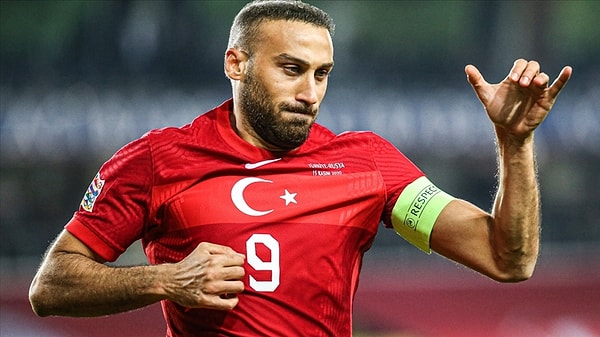 Tosun, tüm kariyeri boyunca 487 maçta 195 gol, 60 asistlik performans sergiledi.