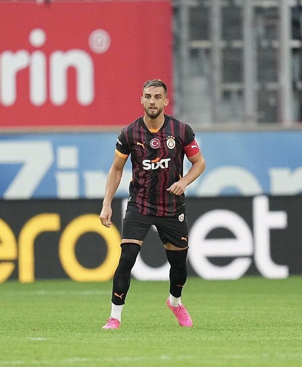 Alman ekibi, 73. dakikada Matthias Zimmermann'ın, 83. dakikada da Karim Affo'nun kaydettiği gollerle skoru 5-2'ye taşıdı. Kalan sürede başka gol olmayınca Fortuna Düsseldorf, sahadan 5-2'lik skorla galip ayrıldı.