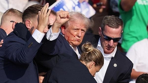 Amerikan siyaseti şu günlerde bir hayli yoğun. Eski ABD Başkanı ve Cumhuriyetçi Parti'nin başkan adayı Donald Trump, 13 Temmuz tarihinde Pennsylvania'da suikaste uğradı ve kulağından vuruldu. Trump'ı hedef alan saldırgan ise olay yerinde öldürüldü.