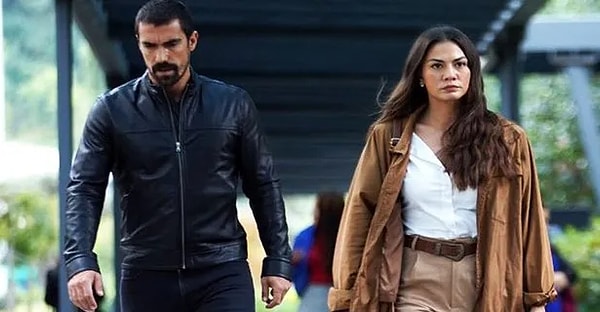 Dizide aşk yaşayan Demet Özdemir ve İbrahim Çelikkol, o dönem partnerlikleri ile beğeni toplamıştı.