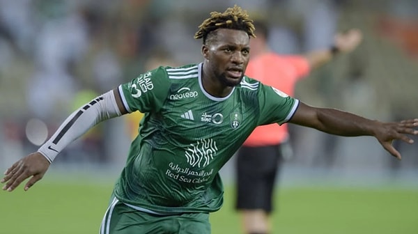 Allan Saint-Maximin, bu akşam İstanbul’a gelecek.