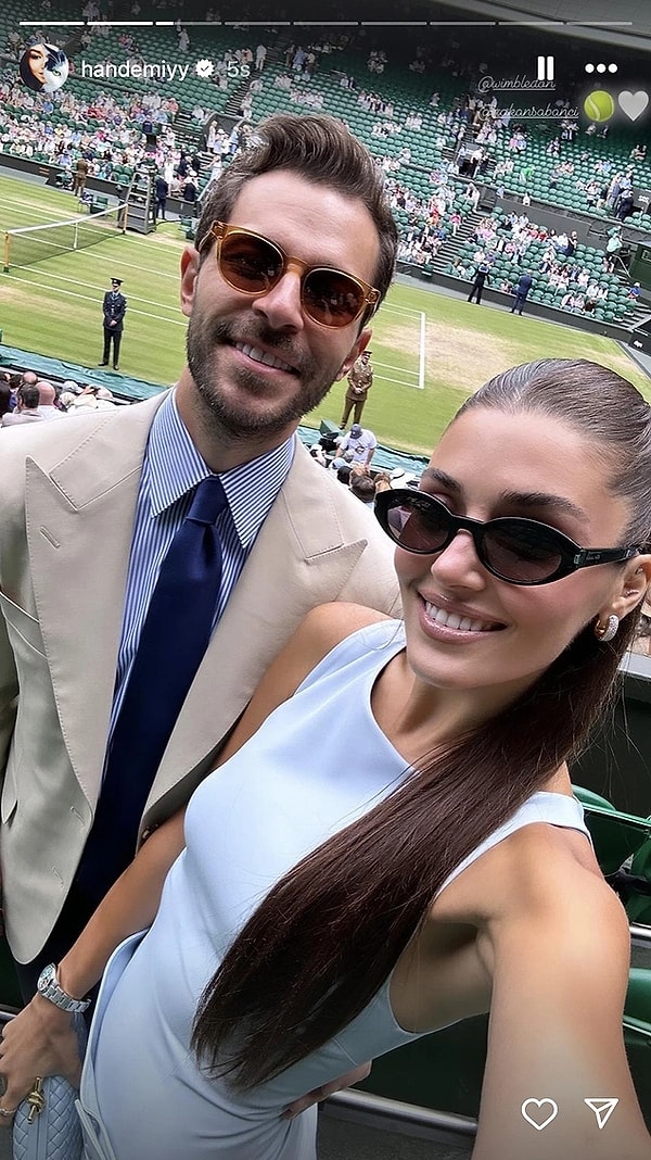 Bu yıl neredeyse gezmedikleri yer kalmayan Erçel ve Sabancı çifti son olarak Wimbledon tenis turnuvasına gitmiş, hatta birilikte yaptıkları paylaşımlar ile de olay olmuşlardı hatırlarsanız!