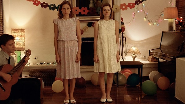 9. Dogtooth (2009)