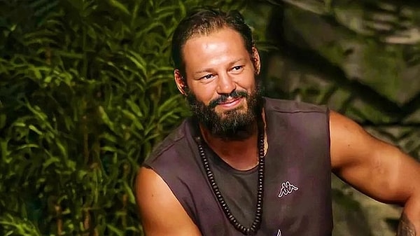 Survivor All Star'a yedeklerden dahil olan eski şampiyonlardan Avatar Atakan, Hürriyet'in YouTube kanalına konuştu ve diğer yarışmacılar hakkında açtı ağzını yumdu gözünü.