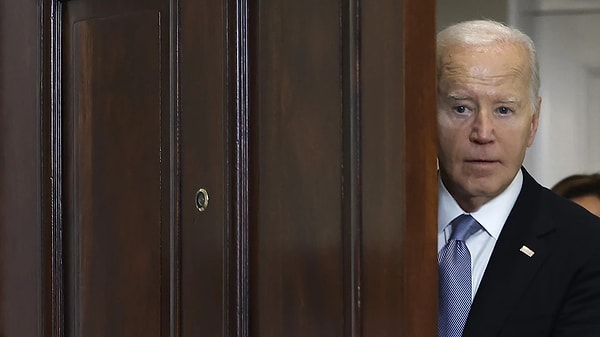 Biden, sosyal medya hesabından adaylıktan çekildiğini açıkladı. Biden, "Kararımla ilgili bu hafta açıklama yapacağım" dedi.