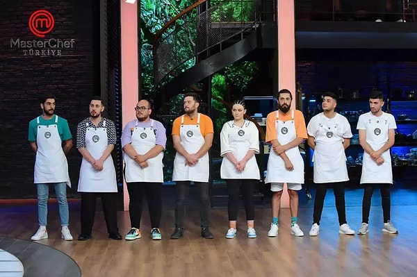 MasterChef Türkiye 2022'nin ana kadrosunda o dönem Metin Yavuz, Çağatay Akgül, Gamze Tosun, Şeyma Müjdeci, Melih Berkay Gündüz, Burak Revanbahş, Tayfun Genç, Yağız Özçelik, Dilan Karataş, Onur Biçim, Ayaz Geçer,  Fatma Nur Uçar, Burak Kaya, Kaan Noyanalpan, Barış Demir, Büşra Zambak ve Serpilay Salkım yer almıştı.