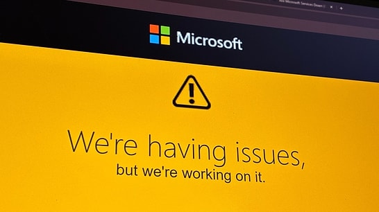 Microsoft CrowdStrike Update: Global Outage Causes 'Blue Screen' Errors