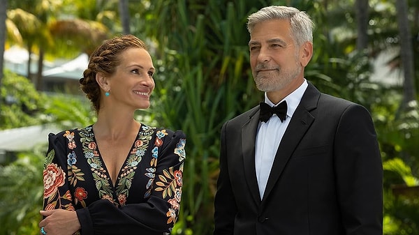 George Clooney ve Julia Roberts'ın başrolde olduğu 2022 yapımı Cennete Bilet (Ticket to Paradise) filmi bu hafta Netflix'in Top 10 listesinde ilk sıraya yerleşti.