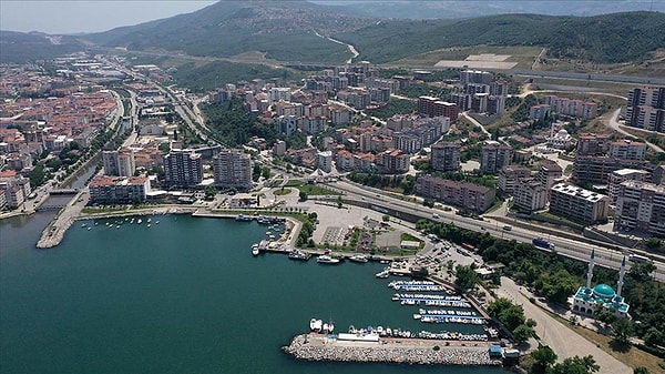 Mudanya Üniversitesi Rektörlüğüne Prof. Dr. Emin Karip