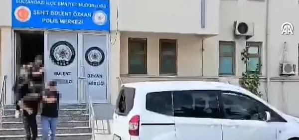 Sosyal medyaya yansıyan ve kısa sürede tepki çeken görüntüler üzerine, polis ekipleri inceleme başlatarak M.Y. ve B.E.D.'yi gözaltına aldı.