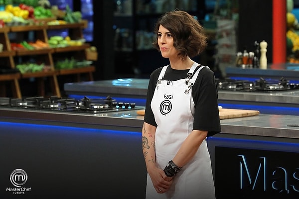 MasterChef'te geçtiğimiz akşam yapılan yarışmasının ardından ana kadroya giren 14. isim Ezgi Yıldırım oldu.