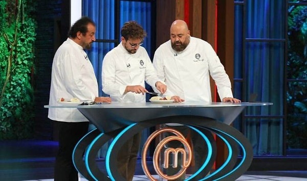 MasterChef yeni sezonda yeni yarışmacılarla ana kadrosunu oluşturmaya devam ediyor. MasterChef'in son bölümünde kadroya 16. yarışmacı da girdi.