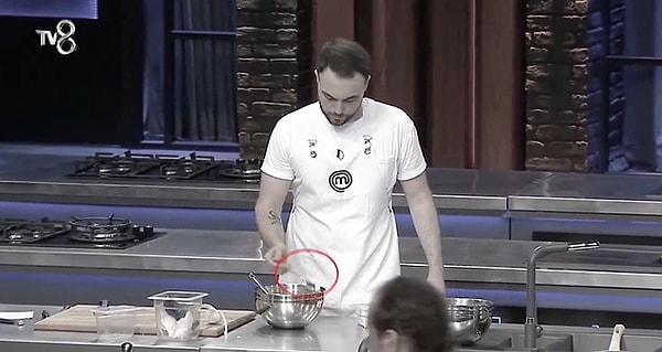 MasterChef Türkiye'nin son bölümünde yarışmacılar 19. olarak ana kadroya girmek için yarışırken, tabaklamanın yapıldığı son dakikalarda iki kez çift tadım şoku yaşandı.