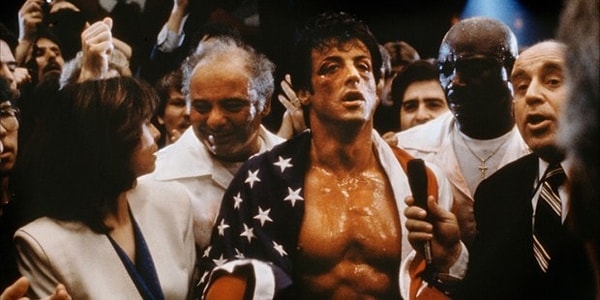 Sylvester Stallone'un Rocky Balboa karakterini canlandırdığı her film sinema tarihinin en unutulmaz filmleri arasında yer alıyor. Ama onlardan biri var ki Stallone için diğerlerinden yeri çok ayrı!