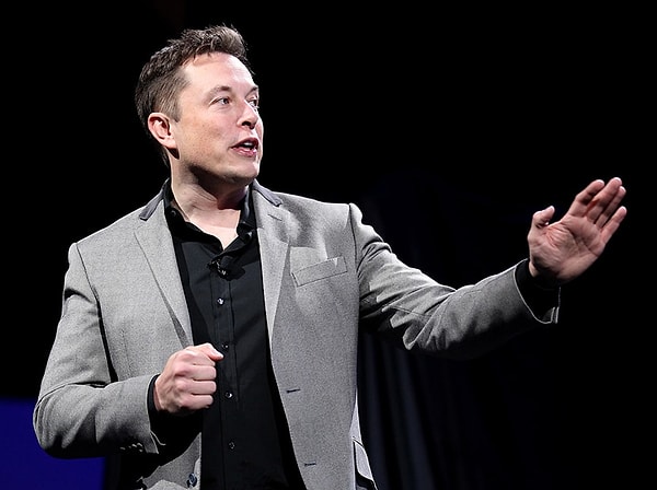 Recently, Elon Musk appeared on a YouTube program where he discussed his child who underwent gender reassignment surgery in recent years.