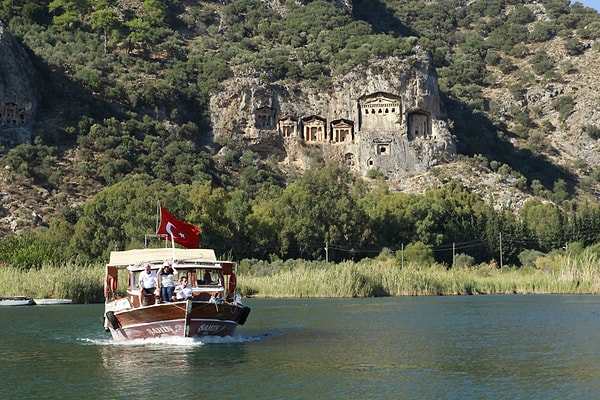 Son olarak, Dalyan doğa ve tarih severler için mükemmel bir balayı rotası sunuyor.