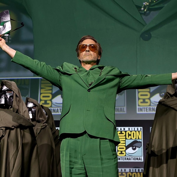 Last week, it was unexpectedly revealed that Robert Downey Jr. will appear in two new Marvel films, 'Avengers: Doomsday' and 'Avengers: Secret Wars,' not as Iron Man but as the villain Doctor Doom.