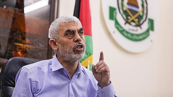 Hamas’ın siyasi lideri İsmail Haniye, İran ziyaret sırasında İsrail tarafından katledilmişti. Hamas’ın düzenlediği toplantı sonrasında yeni liderin Yahya Sinvar olduğu açıklandı.