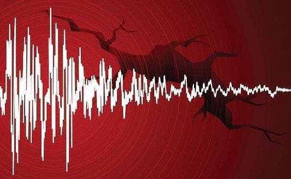 Kandilli Rasathanesi ise depremin büyüklüğünü 4.8 olarak duyurdu.