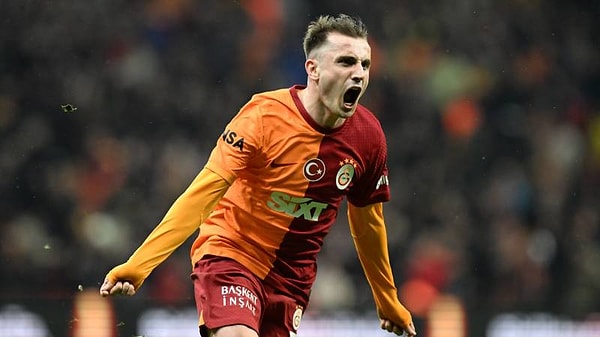 Bir grup taraftar Kerem'e tepki gösterirken bir grup taraftar da böyle bir bilginin nasıl ve neden sızdırıldığını sorgulamaya başladı. Galatasaray resmi kanallardan bu büyük iddiaya dair hiçbir açıklama yapmayınca camiada gerilim daha da arttı.