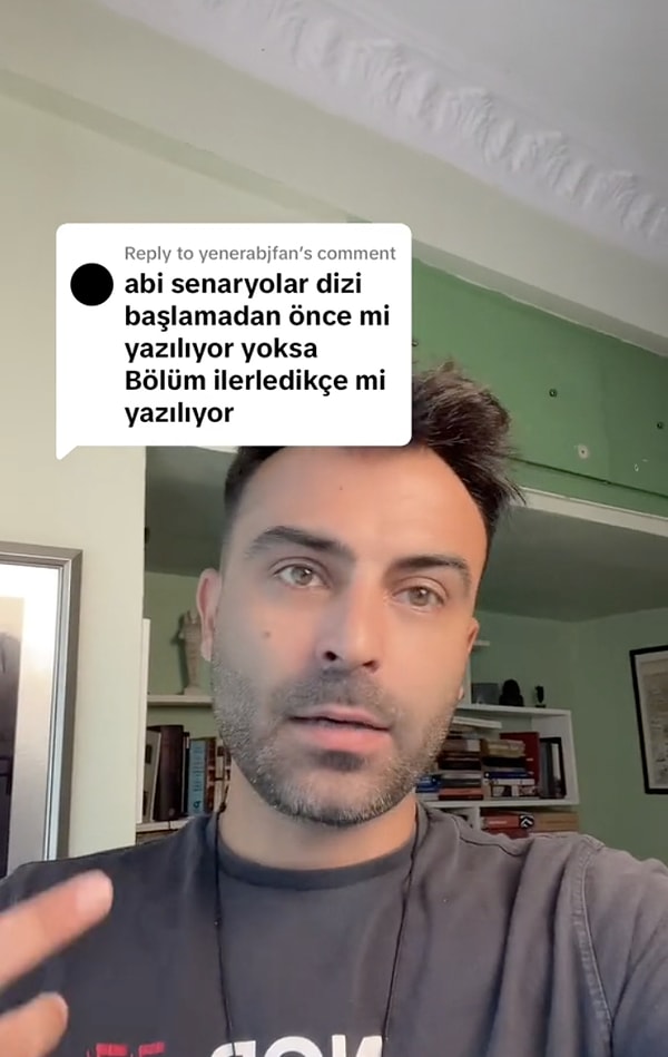 Senaryoların ilk birkaç bölümünün detaylı yazıldığını fakat sonrasında yalnızca bilgilendirici sinopsislerin verildiğini belirten Yalçın, senaryonun çekim esnasında geldiğini aktardı.