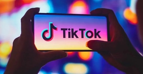 Partiler arasında seçmeni en çok TikTok kullanan parti ise CHP oldu.