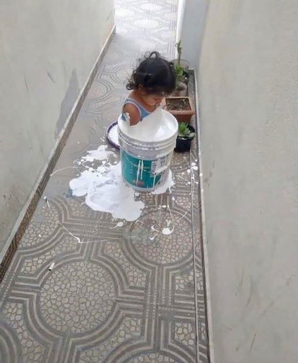 9. Kendisini fırça olarak kullanmaya karar vermiş.