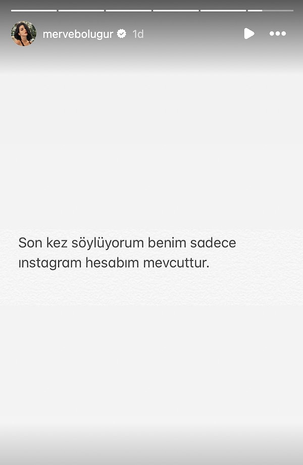 Haberlerin boy boy manşetlere taşınmasıyla tepesi atan Merve Boluğur "Son kez söylüyorum, benim sadece Instagram hesabım mevcuttur." diyerek söz konusu hesabın kendisine ait olmadığı bir kez daha yeniledi!