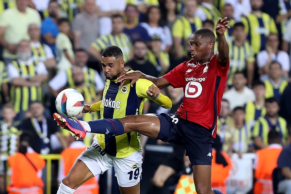 2-1'in rövanşında Kadıköy'de Lille'i konuk eden sarı-lacivertliler, sahadan 1-1'lik beraberlikle ayrılırken mücadeleye Lille kalecisi Lucas Chevalier damga vurdu.