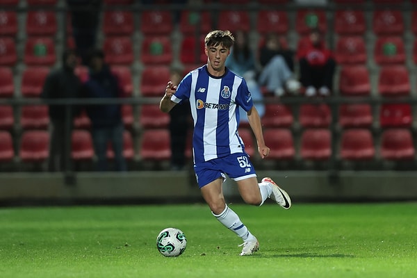 43. Martim Fernandes - Porto