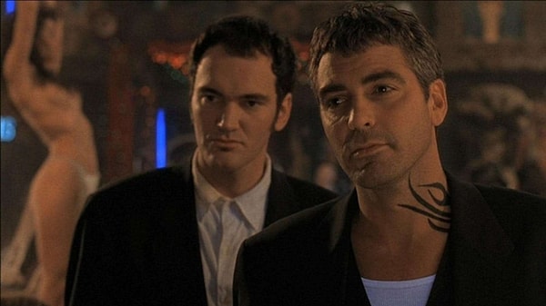 Clooney ve Tarantino, 1996 yılında 'From Dusk Till Dawn' birlikte rol almışlardı. Clooney yaklaşık 40 yıldır sinemada boy gösteriyor. Tarantino ise emekli olma yoluna bazen giriyor bazen vazgeçiyor. Siz ikili arasındaki sürtüşmeye ne diyorsunuz? Buyrun yorumlara...